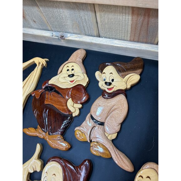 RARE Vintage Disney Snow White & Seven Dwarfs Wooden Nursery Wall Hanging Set - Picture 6 of 10